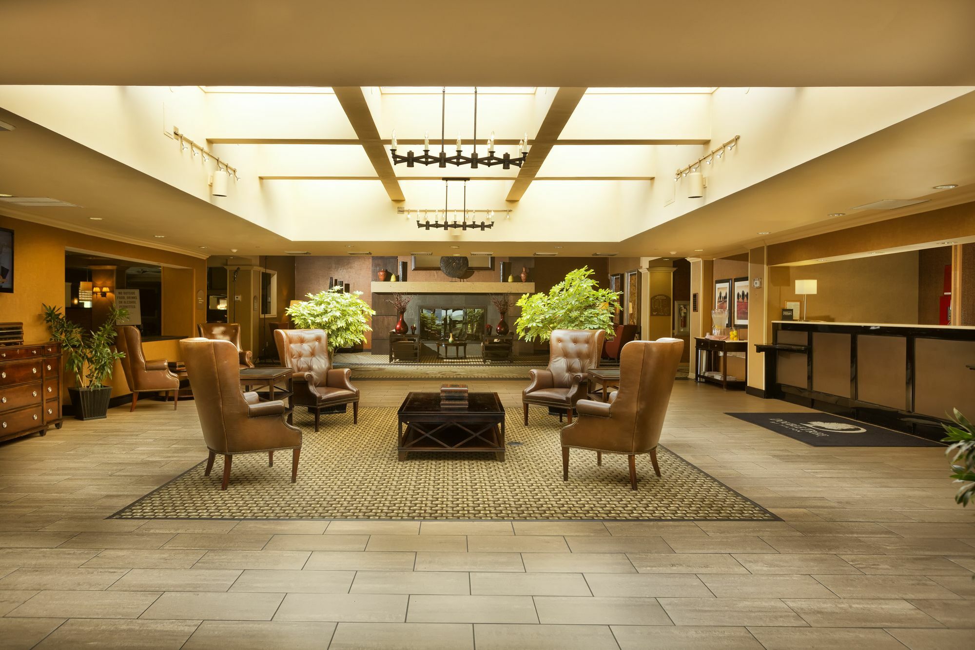 Doubletree By Hilton Pittsburgh - Meadow Lands Hotell Washington Exteriör bild